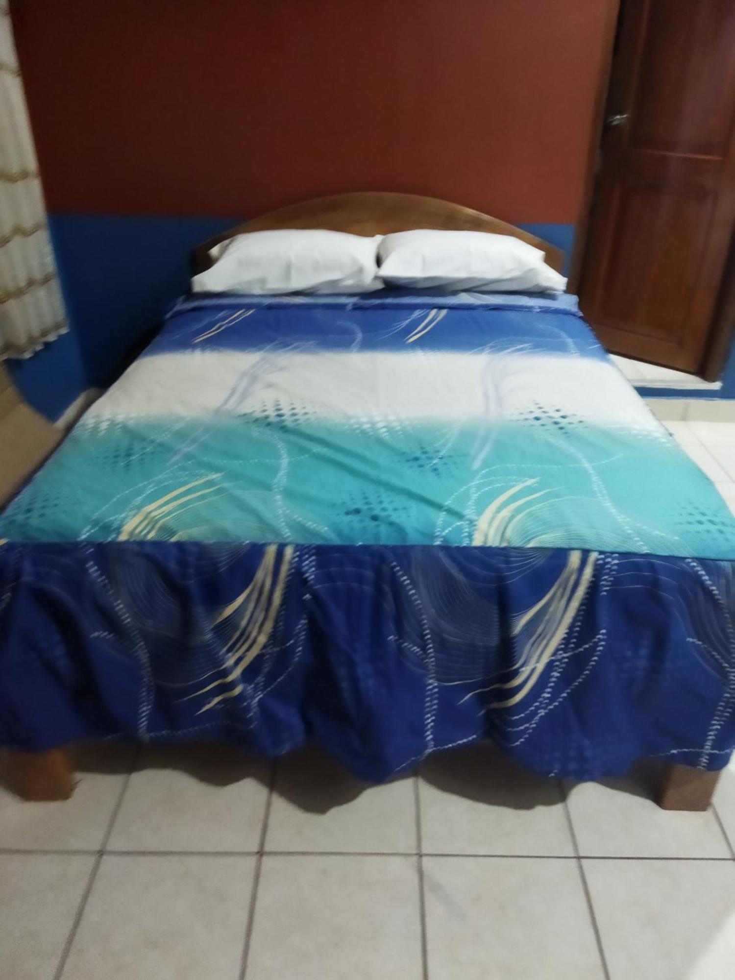 Hospedaje Mas Tarapoto Bagian luar foto
